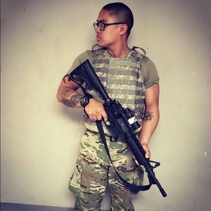 Meet your Posher, Ross